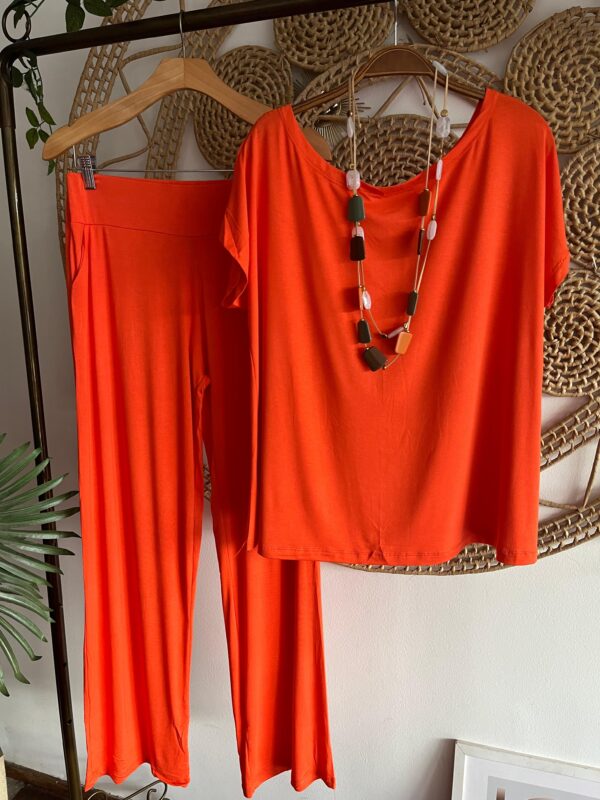 Conjunto Juliana Laranja