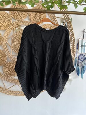 Poncho Aberto Preto