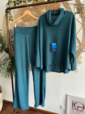 Conjunto Petra Azul Petróleo