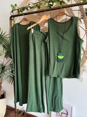 Conjunto Três Peças Lãzinha Verde Max Cardigã + Pantalona