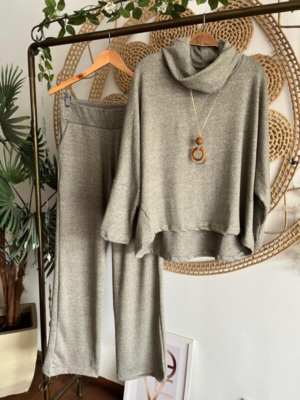 Conjunto Petra Cinza