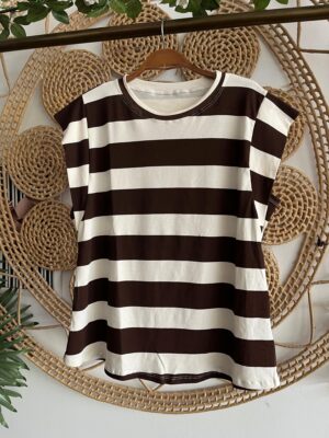 Blusa Muscle Listras Caramelo