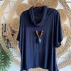 Blusa Gola Caída Azul Marinho