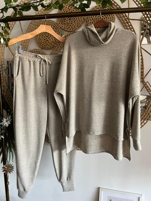 Conjunto Mora Lãzinha Cinza