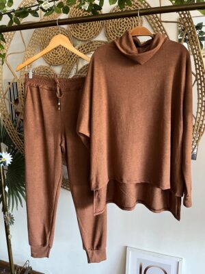 Conjunto Mora Lãzinha Marrom