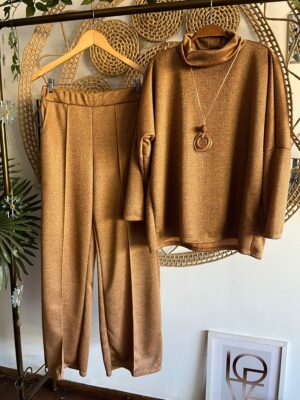 Conjunto Sabrina Caramelo