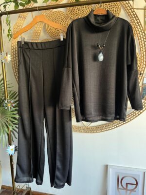 Conjunto Sabrina Preto