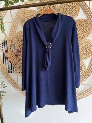 Blusa Gola Gravatinha Azul Marinho
